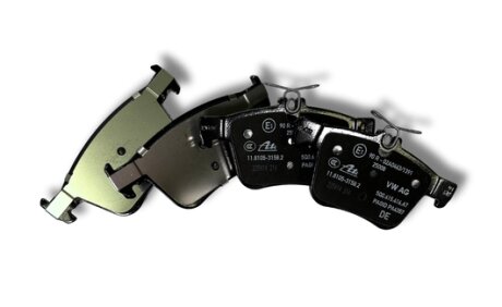 Комплект тормозных колодок VAG 5Q0698451AE