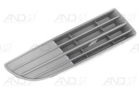 Решітка для протитуманної фари права без отвору VAG 6Q0853666E9B9