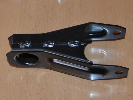 Кронштейн коробки передач VAG 6U0199851