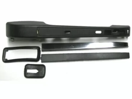 Ручка двери VAG 813839205B