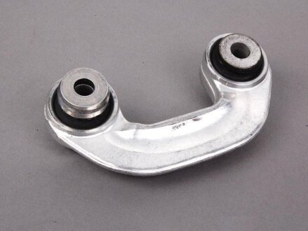 Тяга стабілізатора VAG 8D0411318D