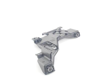 Кронштейн фари VAG 8R0941453