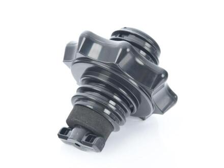 Болт крепления запасного колеса. VAG 8W9803899