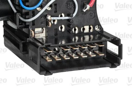 Перемикач підрульовий поворотний Valeo 251586