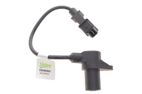 Датчик положения (оборотов) коленвала Valeo 254050