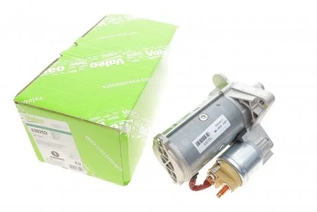 Стартер Opel/Nissan/Renault 12V 2,2kW (вир-во VALEO) Valeo 438202