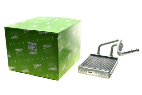 Радіатор обігрівача VW T5 (03-) (вир-во VALEO) Valeo 811524