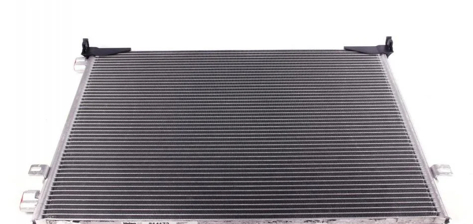 Радіатор кондиціонера VALEO Valeo 814172 (фото 1)