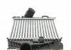 Радиатор (интеркуллер) охлаждения воздуха в системе наддува Valeo 818590 (фото 4)