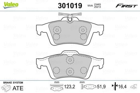 Гальмівні колодки передні дискові Valeo V301019