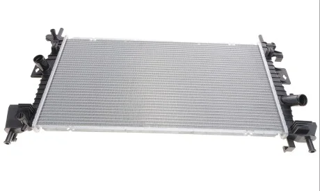 Радиатор охлаждения FORD C-MAX/FOCUS (выр-во) Van Wezel 18002475