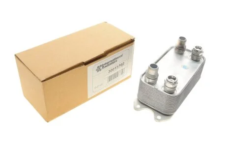 Радіатор масляний MERCEDES C W204 11>14 (вир-во) Van Wezel 30013702