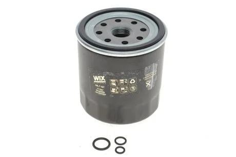 Масляный фильтр винт накручеваемый WIX FILTERS WL7197